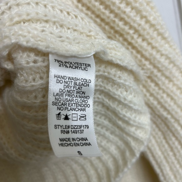 CJLA Cardigan - Picture 4 of 5